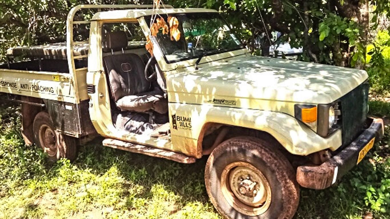 In Lake Kariba, Zimbabwe, the BHAPU anti-poaching team faces a mammoth task.